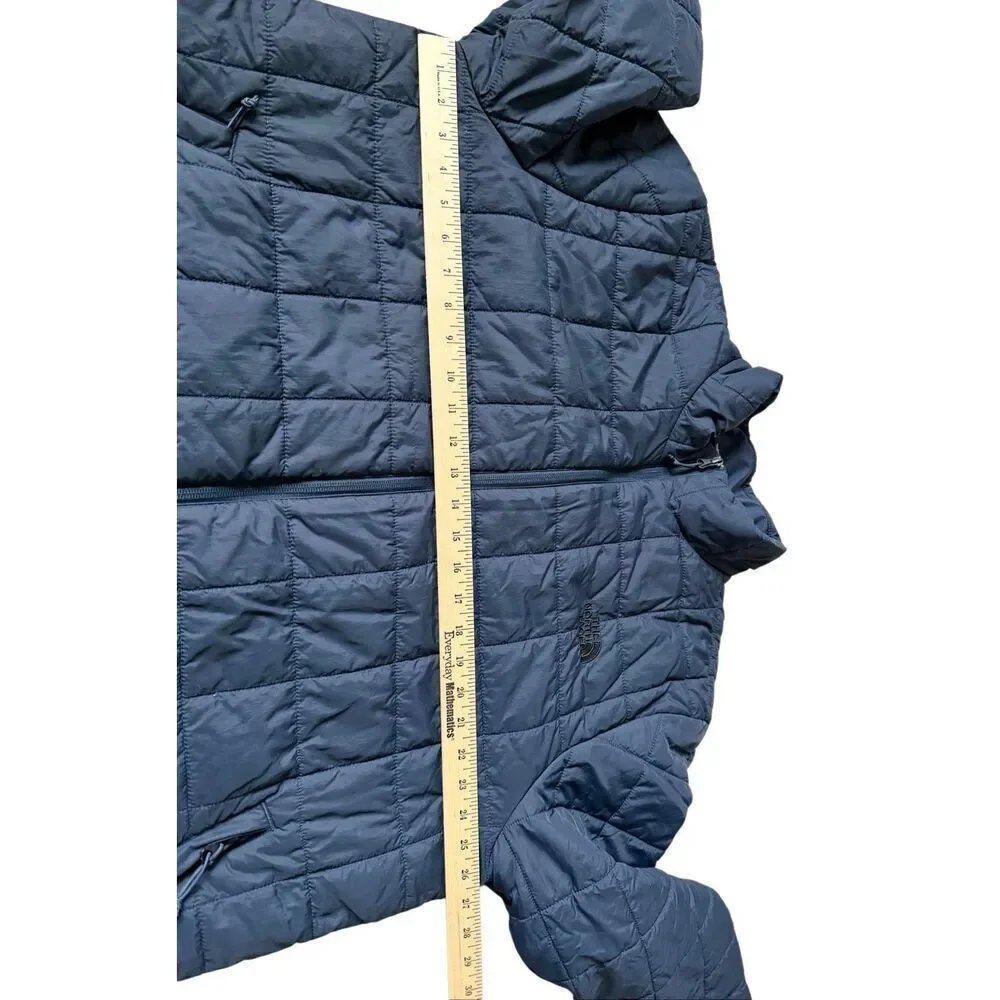 The North Face Men’s Navy Blue Puffer Jacket XXL